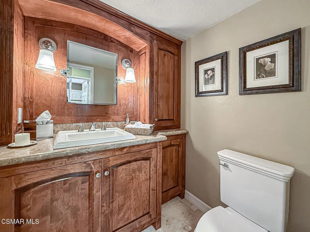 628 Silverwheel Place, Newbury Park, California 91320 home-pic-28