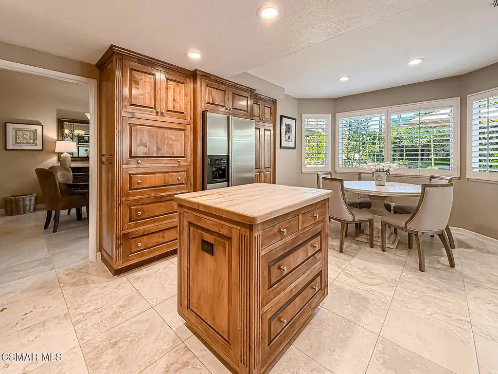 628 Silverwheel Place, Newbury Park, California 91320 home-pic-26
