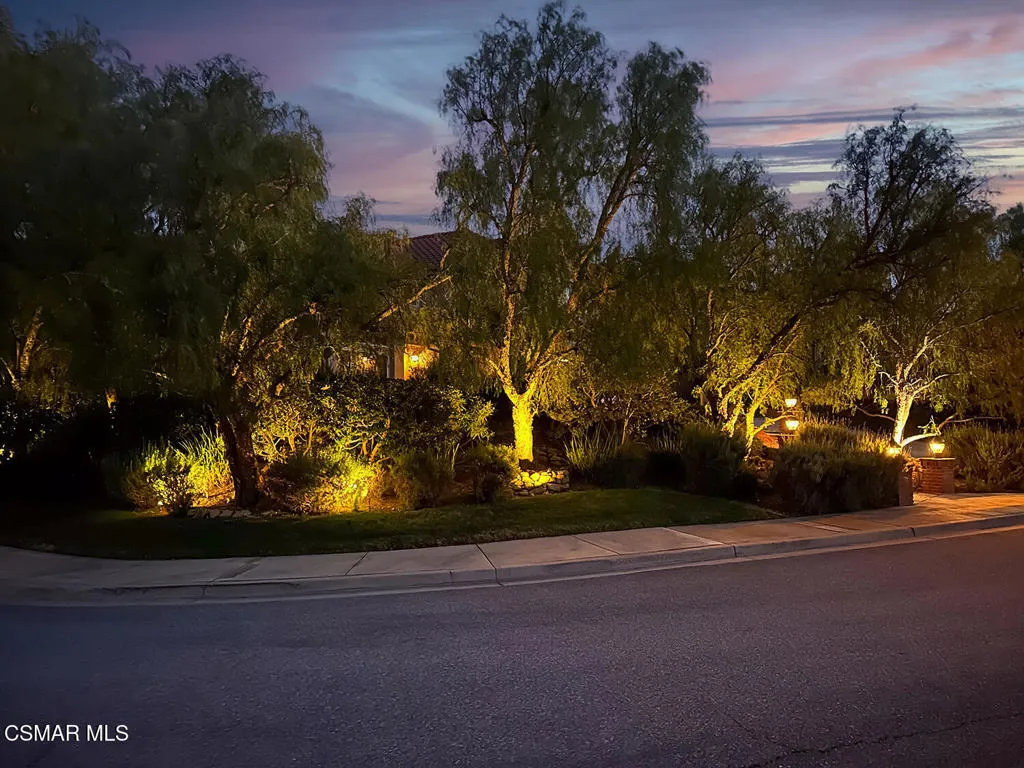 628 Silverwheel Place, Newbury Park, California 91320 home-pic-9