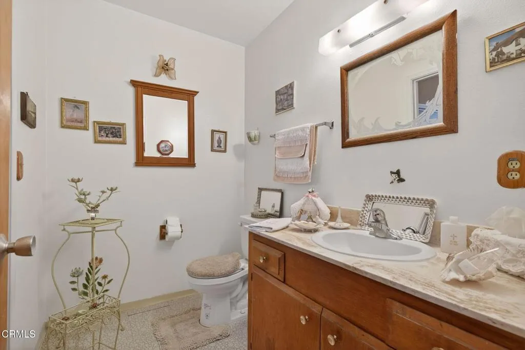 729 Ivywood Drive, Oxnard, California 93030 home-pic-42