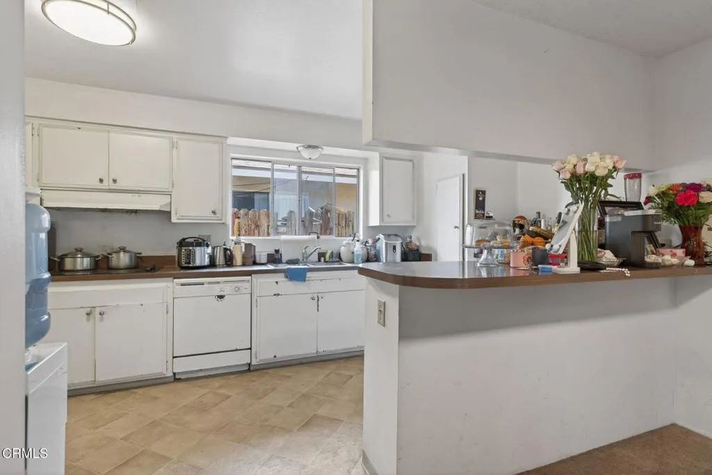 729 Ivywood Drive, Oxnard, California 93030 home-pic-22