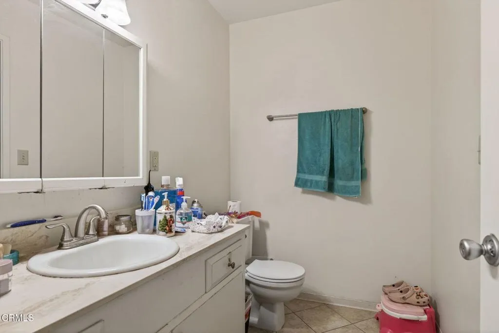 729 Ivywood Drive, Oxnard, California 93030 home-pic-29