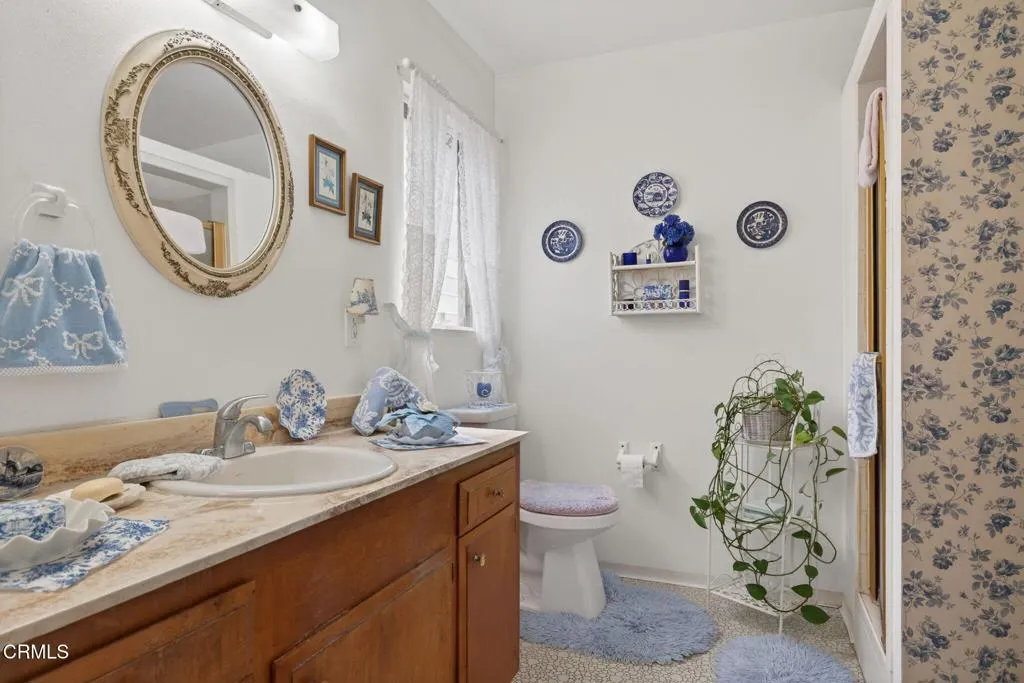 729 Ivywood Drive, Oxnard, California 93030 home-pic-40