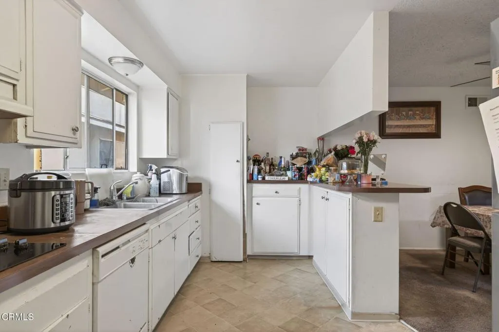 729 Ivywood Drive, Oxnard, California 93030 home-pic-23