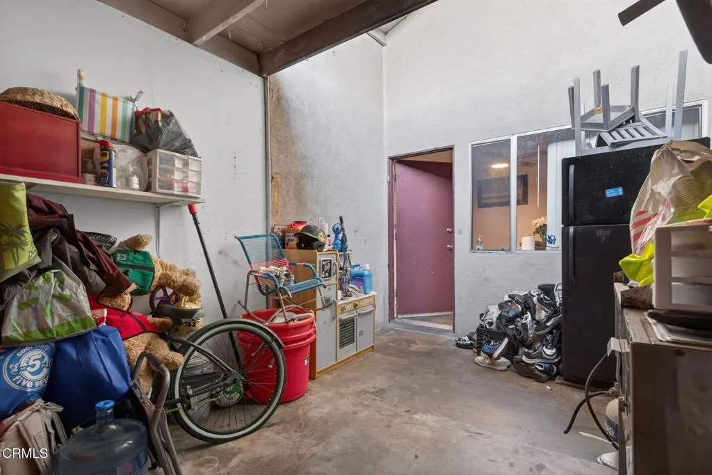 729 Ivywood Drive, Oxnard, California 93030 home-pic-30