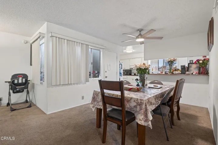 11-web-or-mls-UpmarketMedia-729Ivy-16