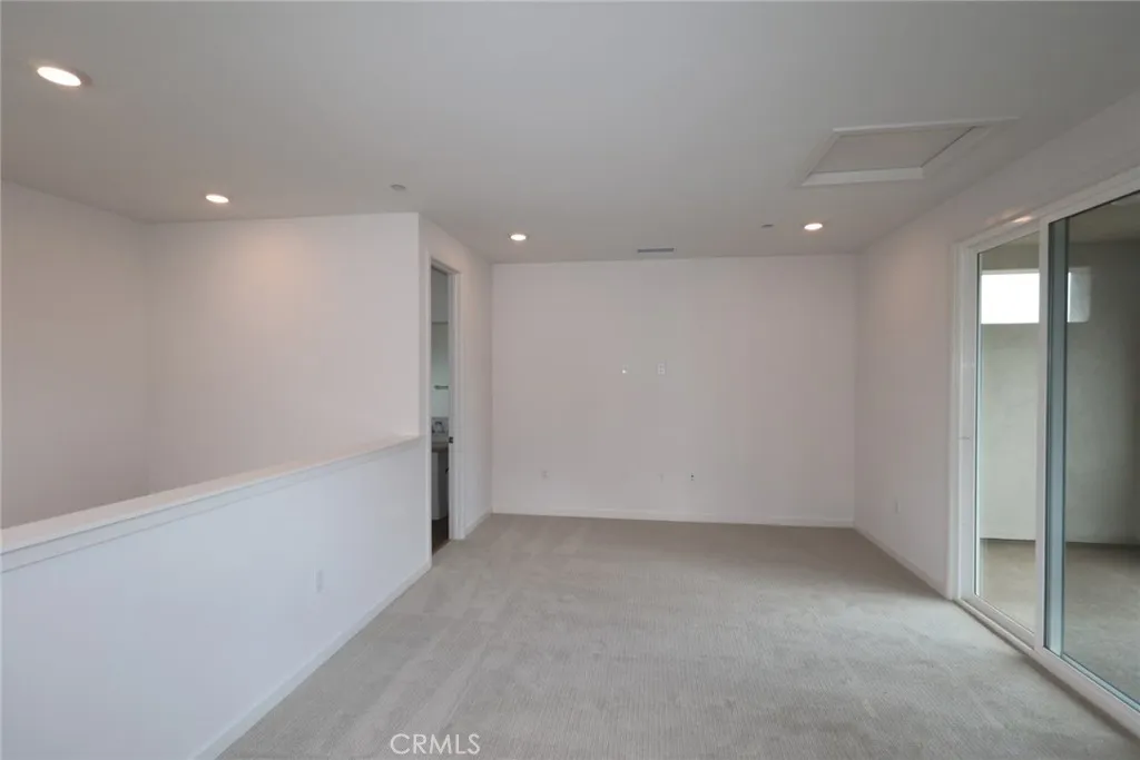 27322 Bear Paw Lane, Valencia, California 91381 home-pic-8