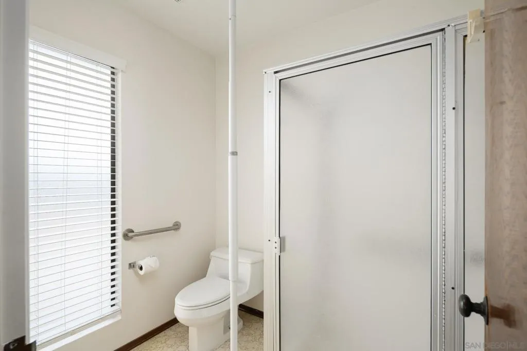 2712 Mateo Pl, Carlsbad, California 92009 home-pic-19