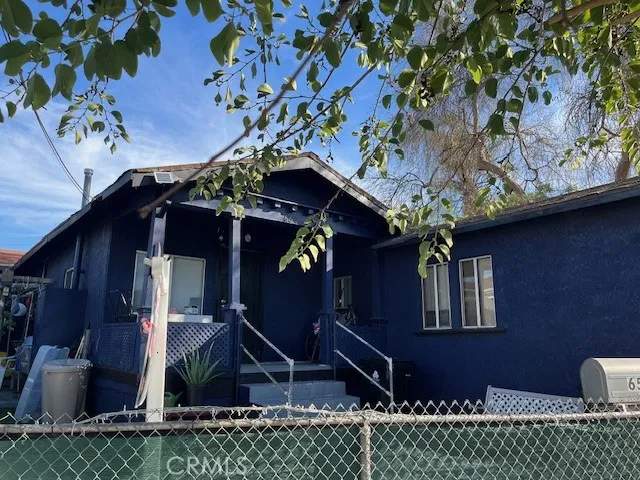 656 S Mott, Los Angeles, California 90023 home-pic-1