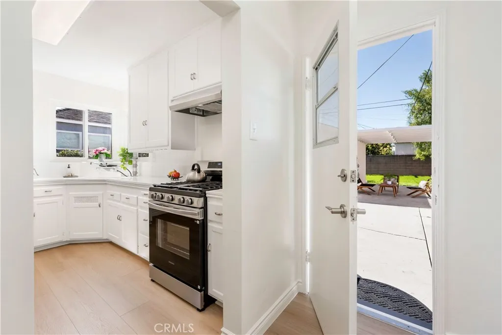 2501 Belmont, Long Beach, California 90815 home-pic-16