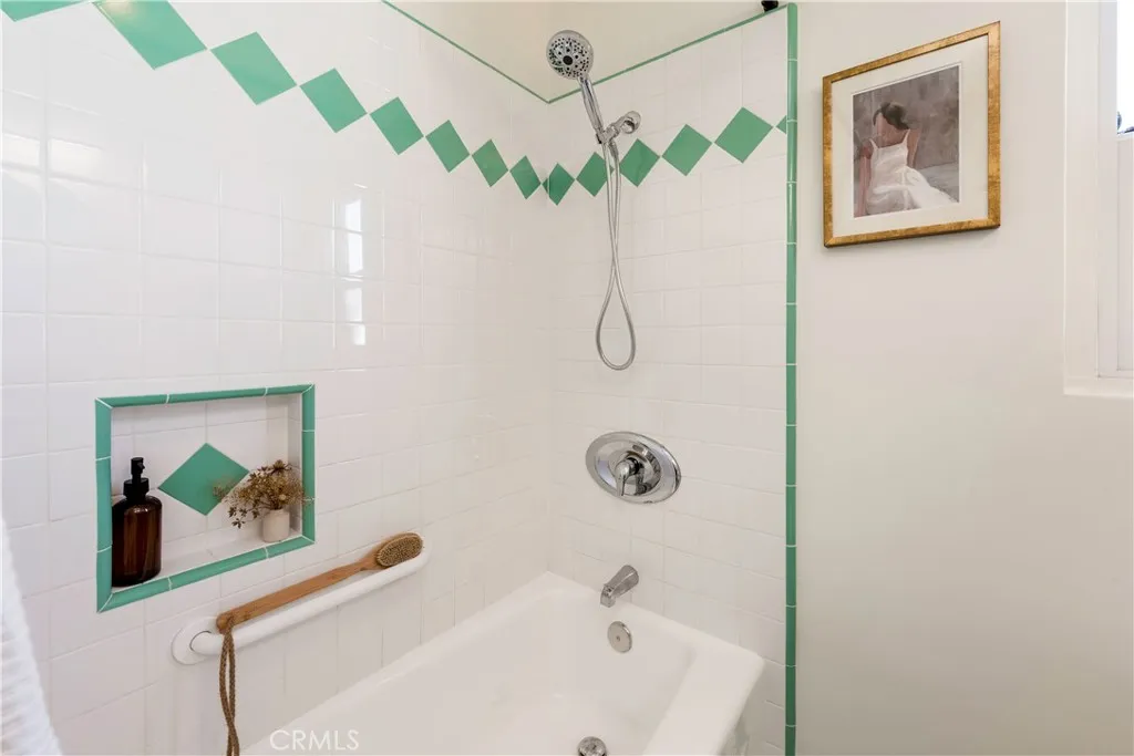 2501 Belmont, Long Beach, California 90815 home-pic-18