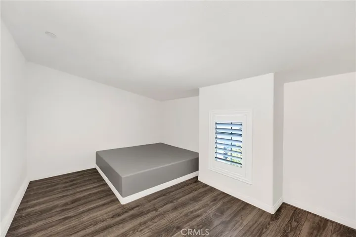 Bonus finished attic space/room