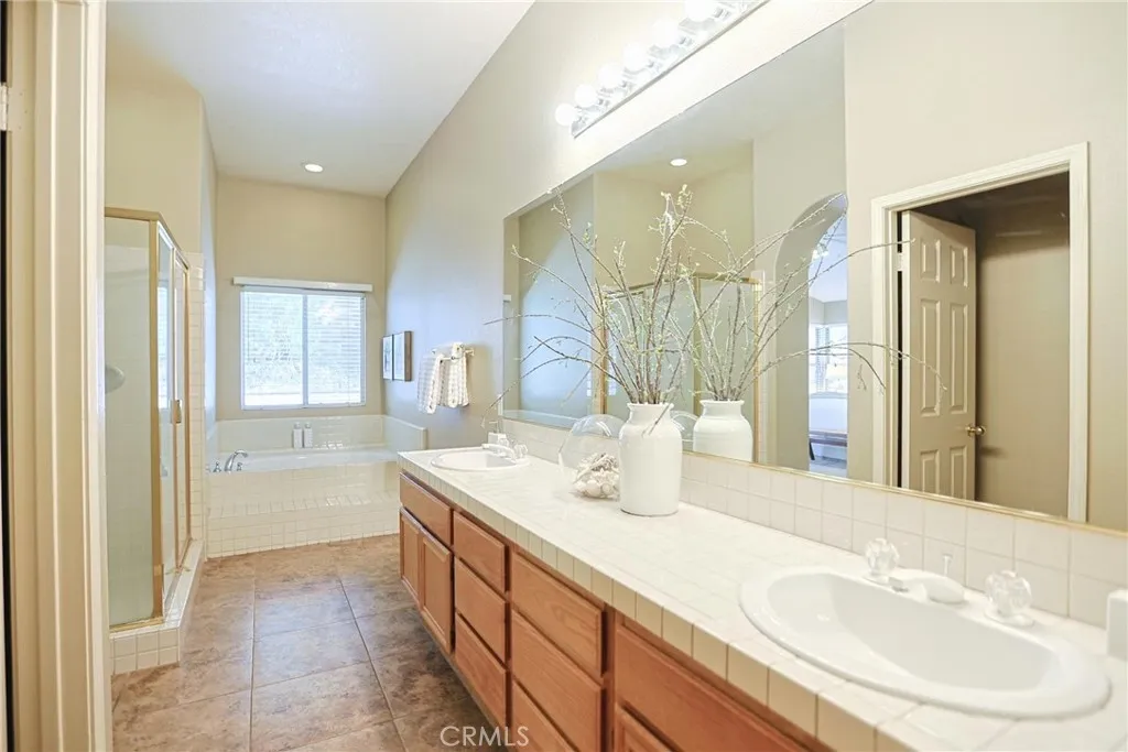 32153 Caminito Osuna, Temecula, California 92592 home-pic-42