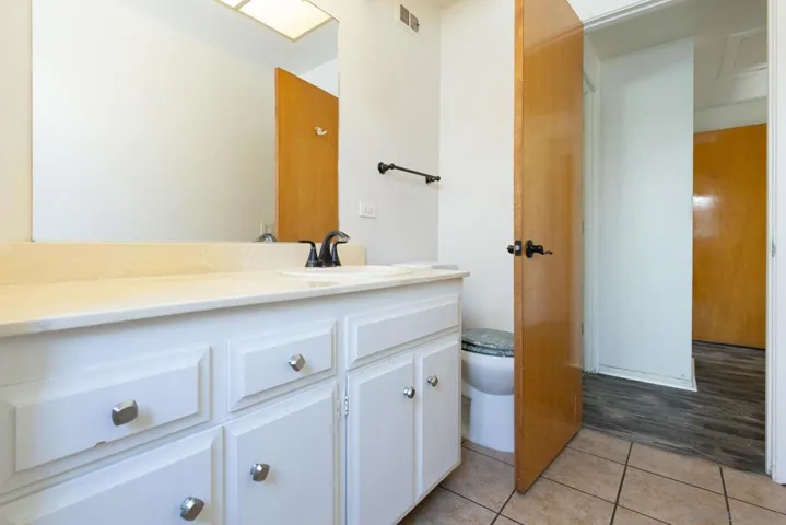 Secondary bathroom