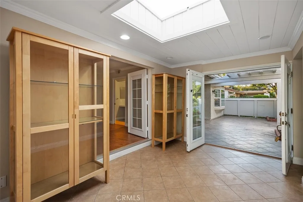 3289 San Amadeo C, Laguna Woods, California 92637 home-pic-33