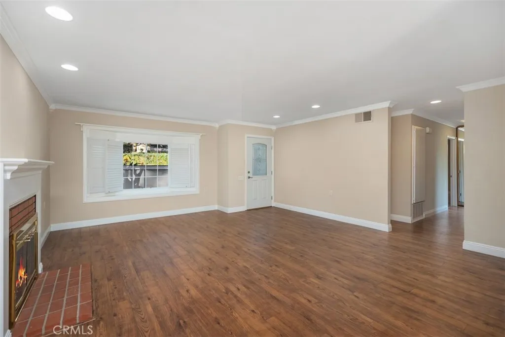 3289 San Amadeo C, Laguna Woods, California 92637 home-pic-25