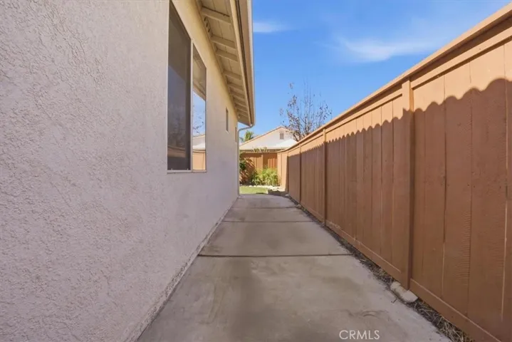 41911 Driver Lane, Temecula, California 92591