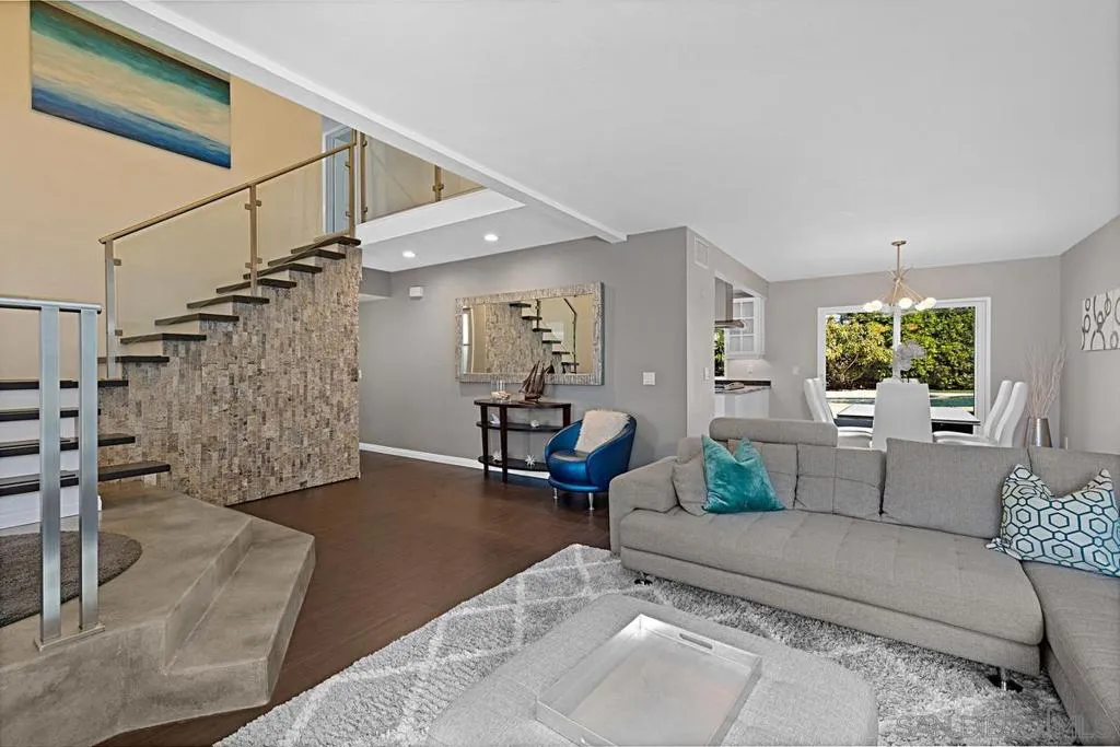 6210 Hannon Court, San Diego, California 92117 home-pic-7