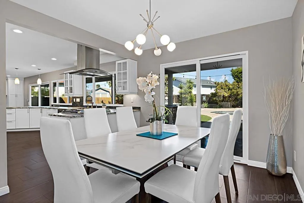 6210 Hannon Court, San Diego, California 92117 home-pic-9