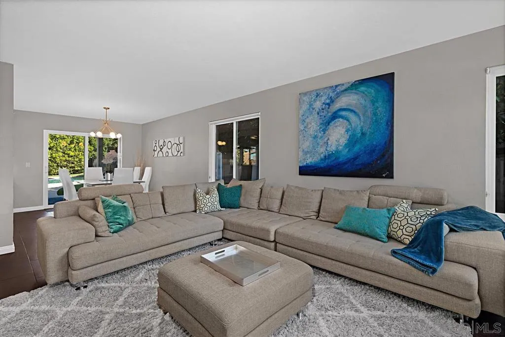 6210 Hannon Court, San Diego, California 92117 home-pic-6