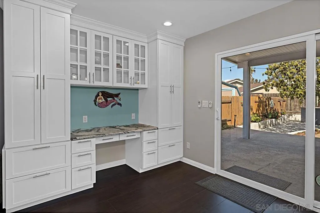 6210 Hannon Court, San Diego, California 92117 home-pic-13