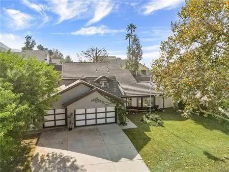 22933 De Berry Street, Grand Terrace, California 92313