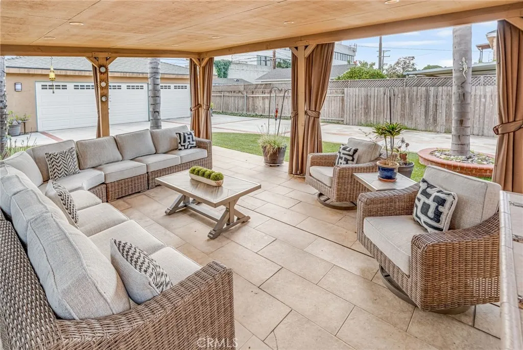 5142 W 142nd Street, Hawthorne, California 90256 home-pic-47