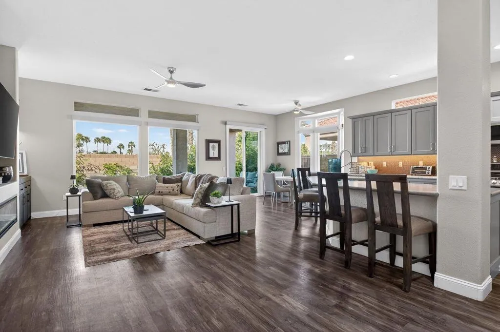 44018 Royal Troon Drive, Indio, California 92201 home-pic-1