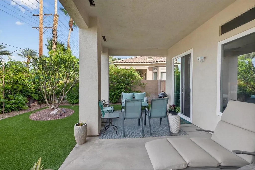 44018 Royal Troon Drive, Indio, California 92201 home-pic-28