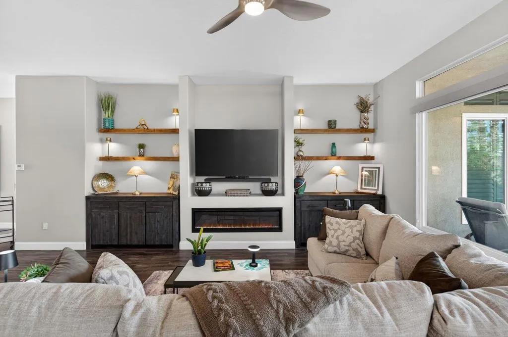 44018 Royal Troon Drive, Indio, California 92201 home-pic-11