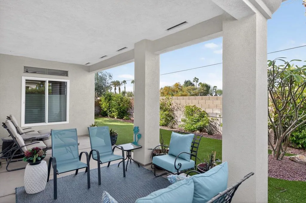 44018 Royal Troon Drive, Indio, California 92201 home-pic-24