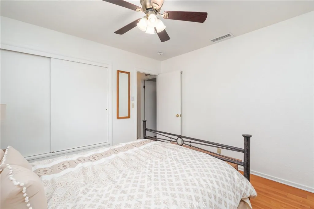 313 Greenspot, Big Bear City, California 92314 home-pic-21