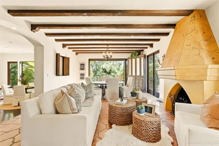 3649 Navajo Place, Palos Verdes Estates, California 90274