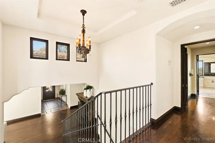 3649 Navajo Place, Palos Verdes Estates, California 90274