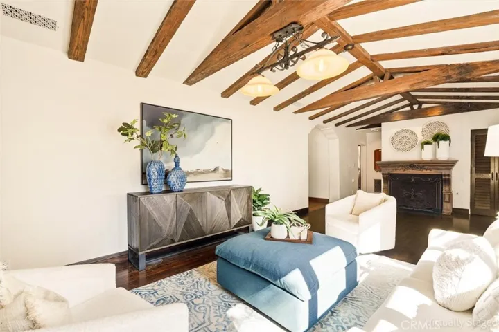 3649 Navajo Place, Palos Verdes Estates, California 90274