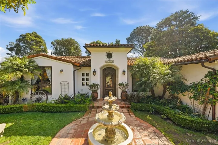 3649 Navajo Place, Palos Verdes Estates, California 90274