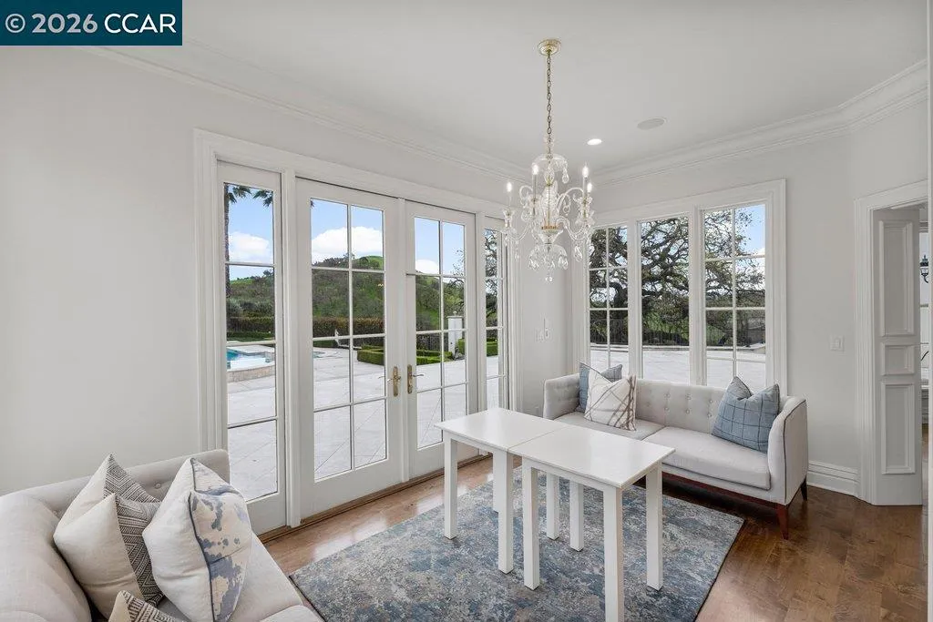 10 10 Serenity Ln, Alamo, California 94507 home-pic-24