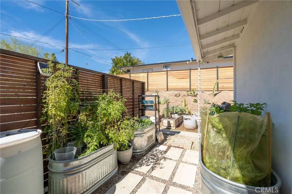 7026 Middlesbury Ridge, West Hills, California 91307 home-pic-40