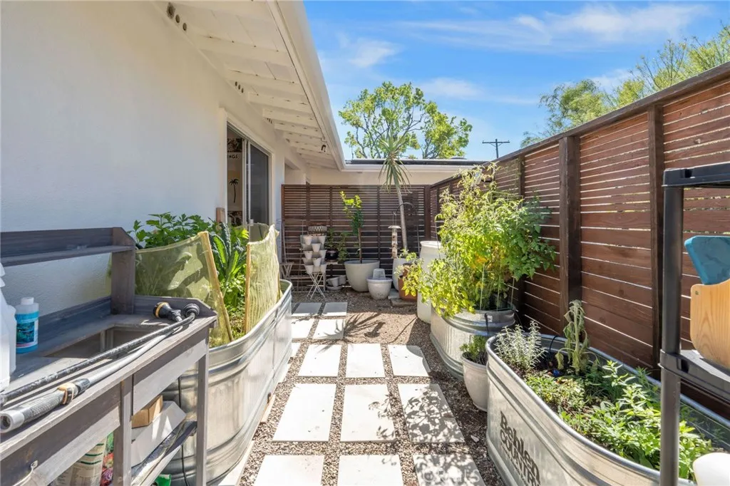7026 Middlesbury Ridge, West Hills, California 91307 home-pic-41