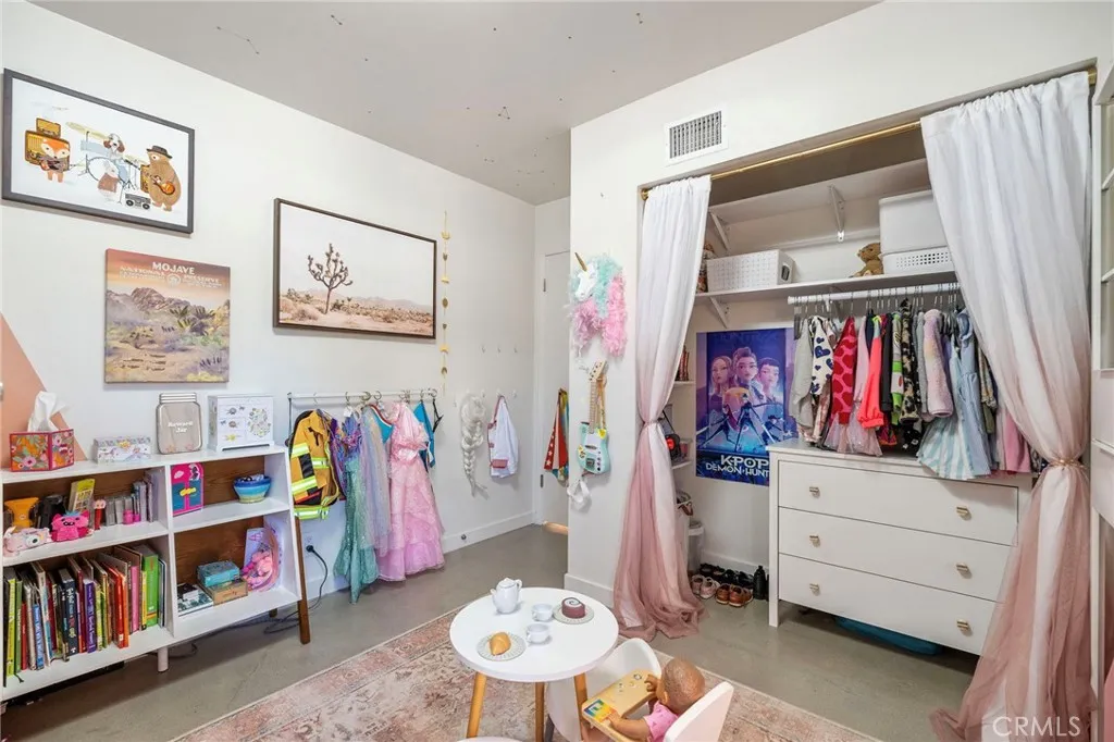7026 Middlesbury Ridge, West Hills, California 91307 home-pic-33