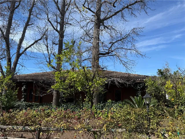 Second large clubhouse for over 100 guests