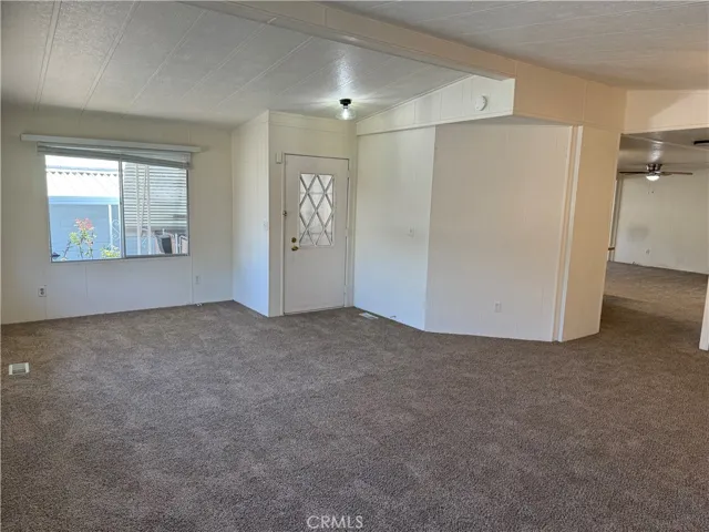 Large bright Family Room