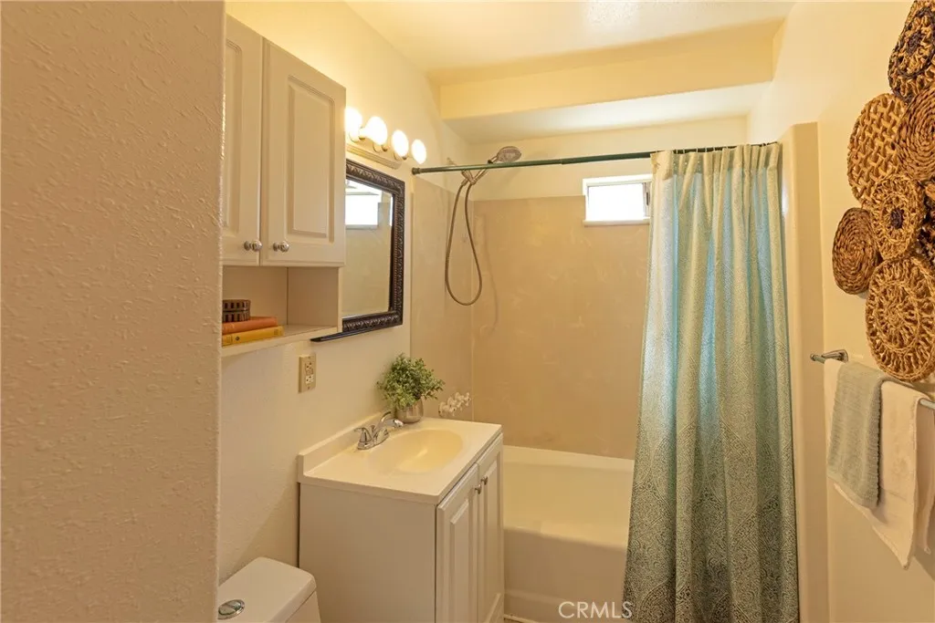 2416 E 10th, Long Beach, California 90804 home-pic-15
