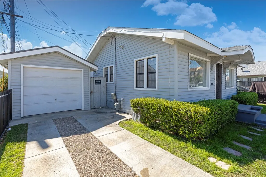 2416 E 10th, Long Beach, California 90804 home-pic-28