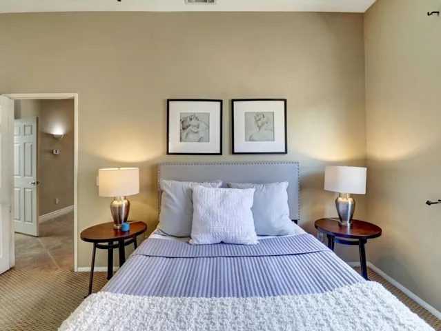 16-82809 Odlum Dr-16