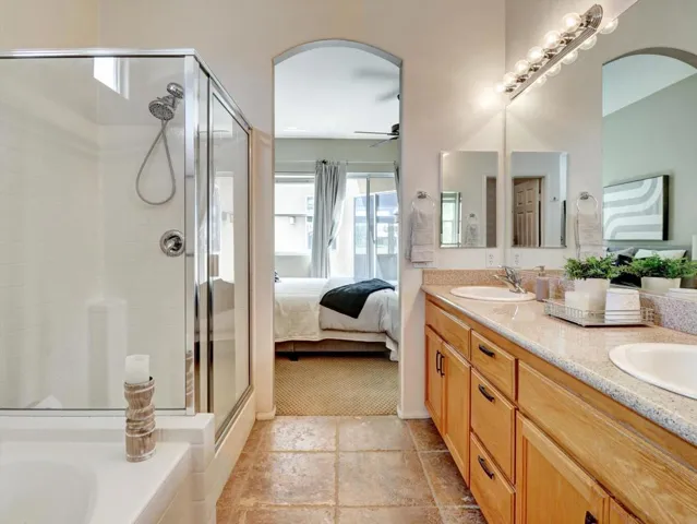 27-82809 Odlum Dr-27