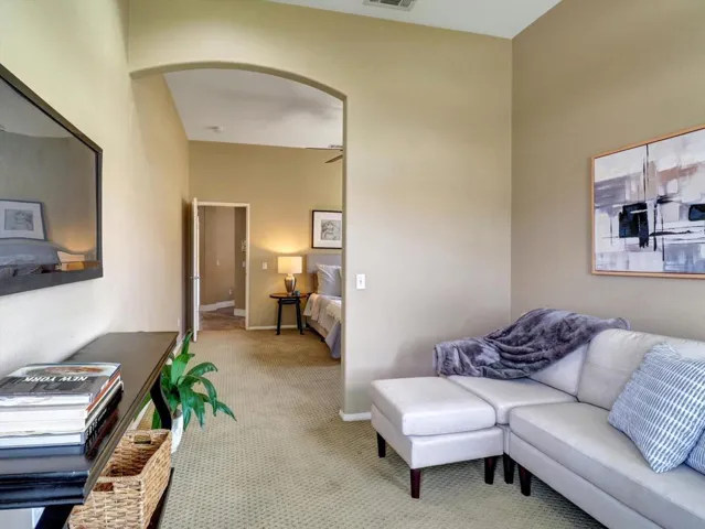 18-82809 Odlum Dr-18