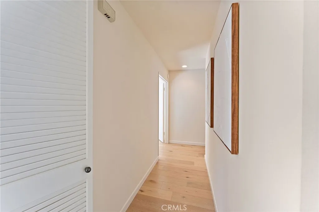 1 Holly, Irvine, California 92612 home-pic-21