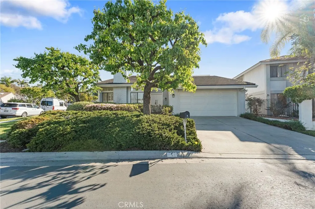 1 Holly, Irvine, California 92612 home-pic-1