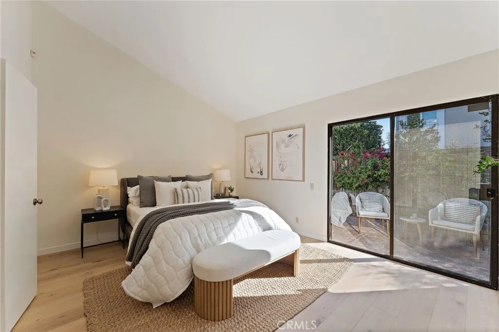 1 Holly, Irvine, California 92612 home-pic-33